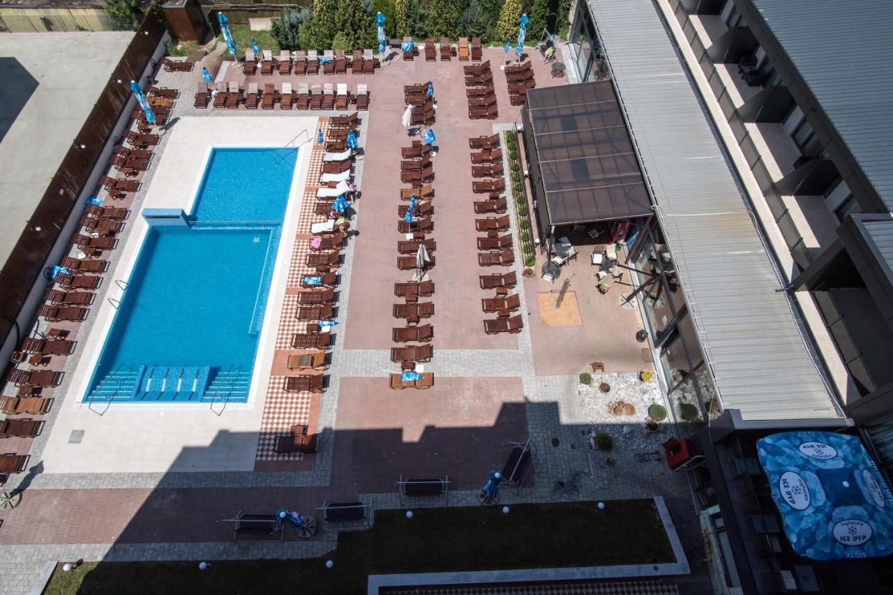 Hotel Spa Ice Resort Ghiroda Εξωτερικό φωτογραφία